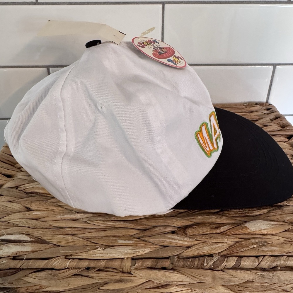 Vintage 90's Looney Tunes Marvin The Martian elastic band hat white/black adult - Picture 8 of 8